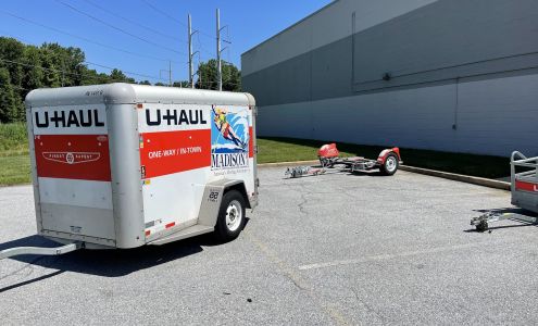 U-Haul Neighborhood Dealer