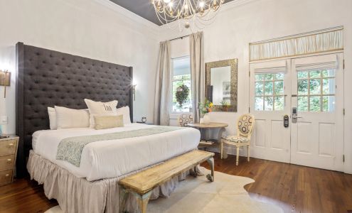 The Inn of Ocean Springs