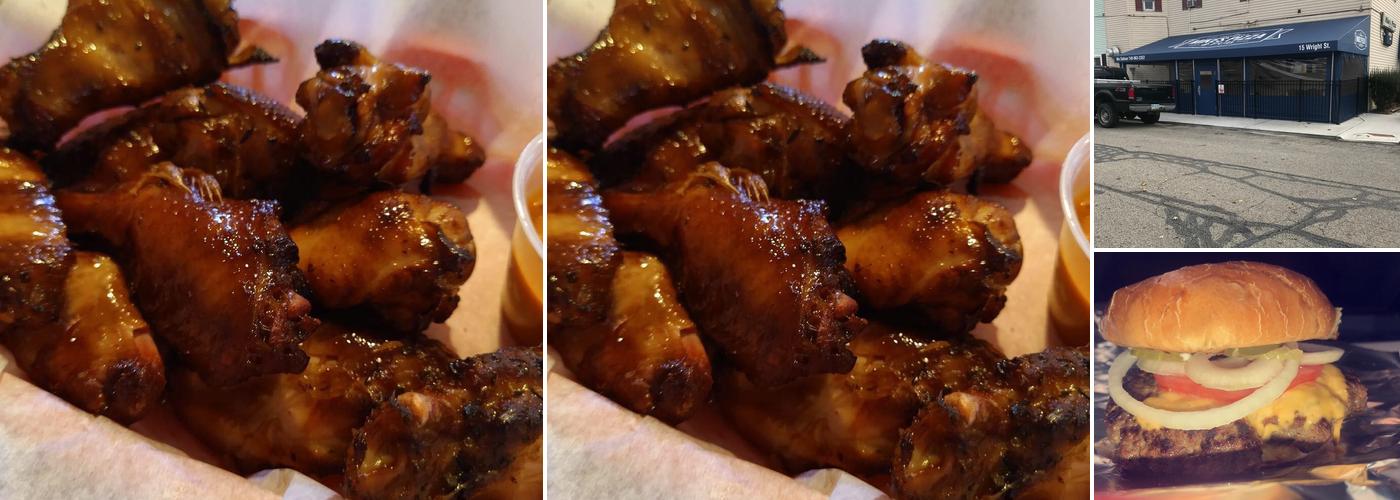 Mike's Pizza and Pub