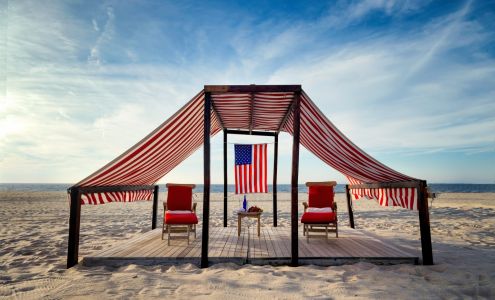 Virginia Hotel & Cottages