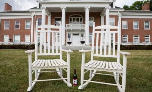 Belhurst Castle and Winery