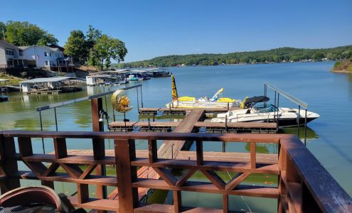 Moonies Resort & Restaurant Climax Springs