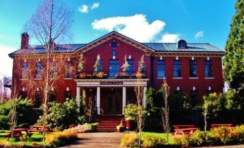 McMenamins Grand Lodge