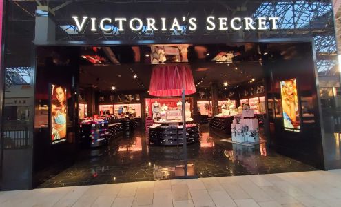 Victoria's Secret & PINK by Victoria's Secret