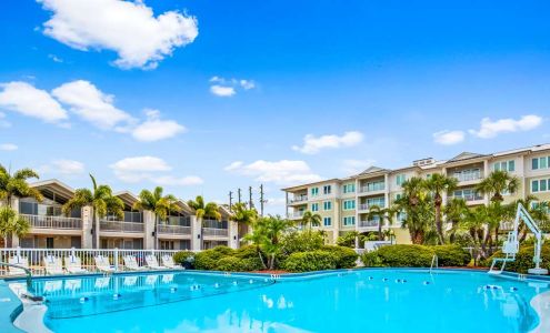 Best Western Plus Yacht Harbor Inn