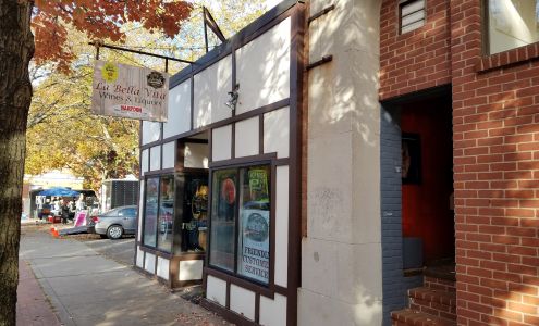 La Bella Vita Wines & Liquors