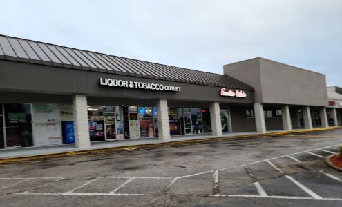 Liquor & Tobacco Outlet