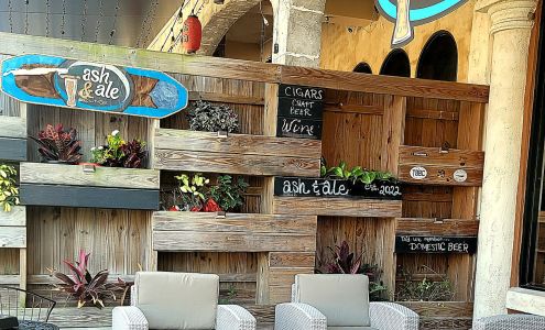 Ash & Ale Lounge (formerly The Humidor)
