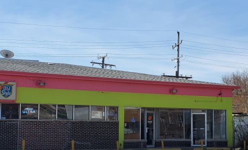 TEEPEE LIQUORS AND FOOD MART North Chicago