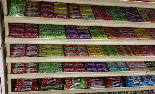 Oscar's Corner Store