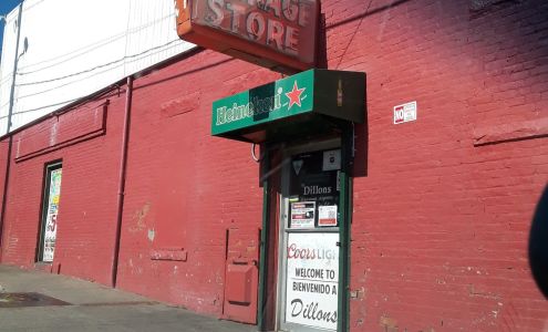 Dillon's Package Store Holyoke