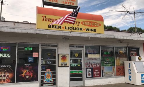 Town & Country Liquor Store