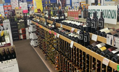 Plaza Package Store Plymouth