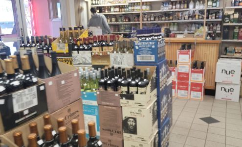 Plaza Discount Wines & Liquors