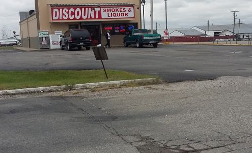Discount Smokes and Liquor