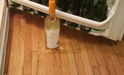 Highway 10 Liquor Store