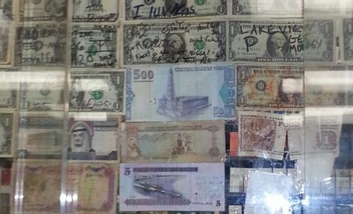 Universal liquor & wine