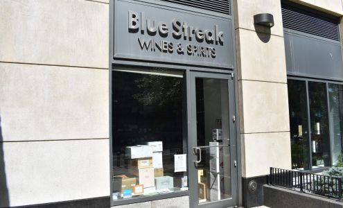 Blue Streak Wines & Spirits