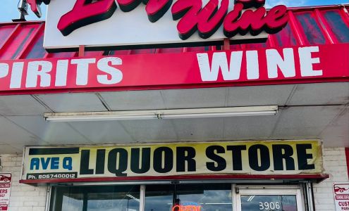 Ave Q Liquor & Smoke