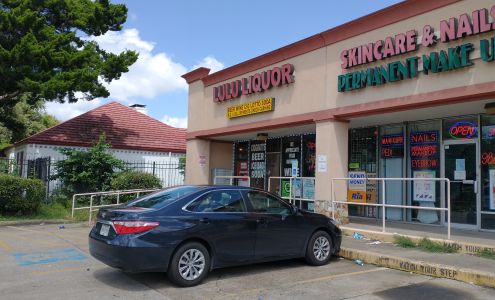 Lulu Liquor