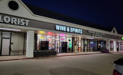 Walnut Village Wine & Spirits