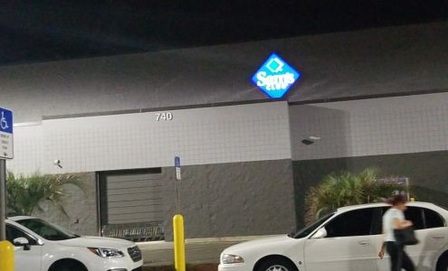 Sam's Club