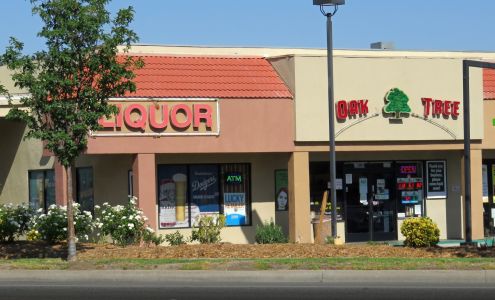 Oak Tree Liquor-Deli & Grill - Local and Small Business