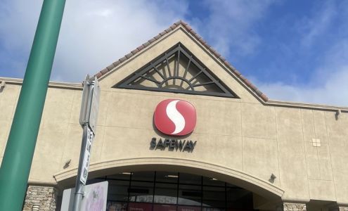 Safeway Liquor