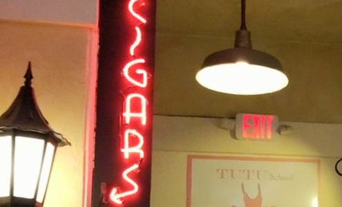 Bonne Vie Fine Cigars, Beer and Wine