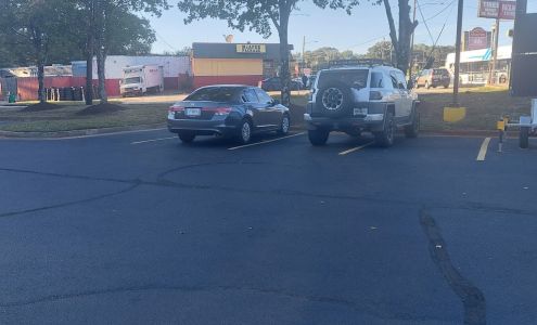 Dee's & Mc Afee Package Store