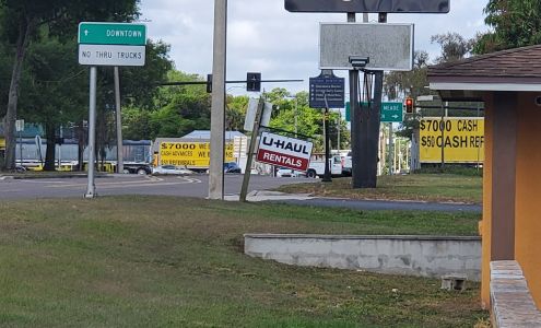 U-Haul Neighborhood Dealer