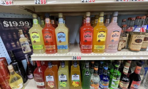 Town & Country Liquor