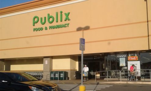 Publix Super Market on 113th Street