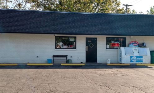 Clermont Liquor Store