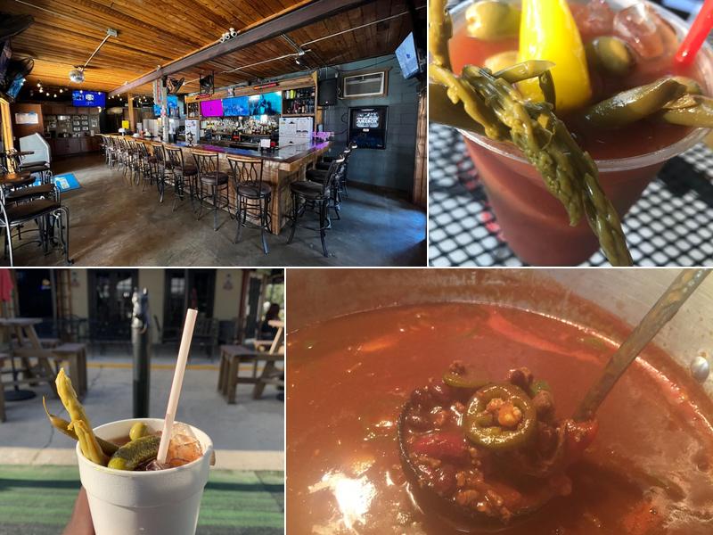 Quarter Tavern 910 E Main St #33, New Iberia