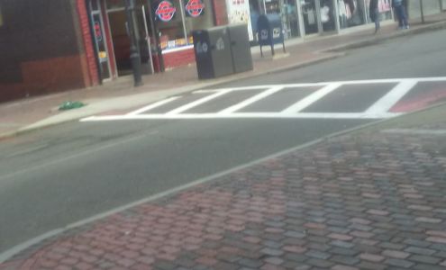 Heller's Liquor Mart Chelsea