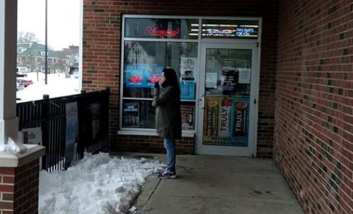 Railroad Ave Liquors Gloucester