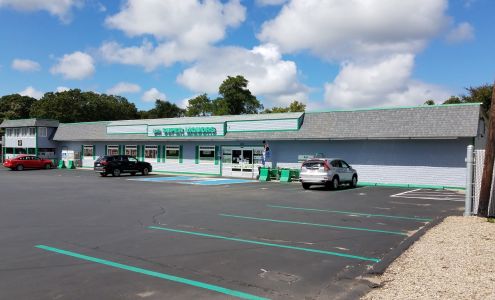 A J Luke's Super Liquor Store West Harwich