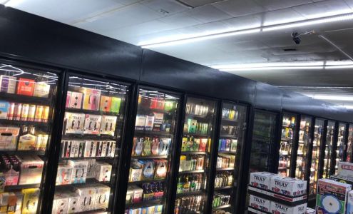 Star Liquor Market Lakeville