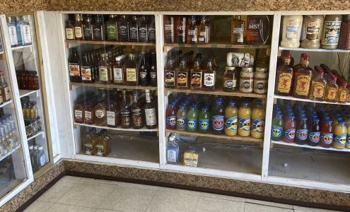 Paul's Package Store Greenville