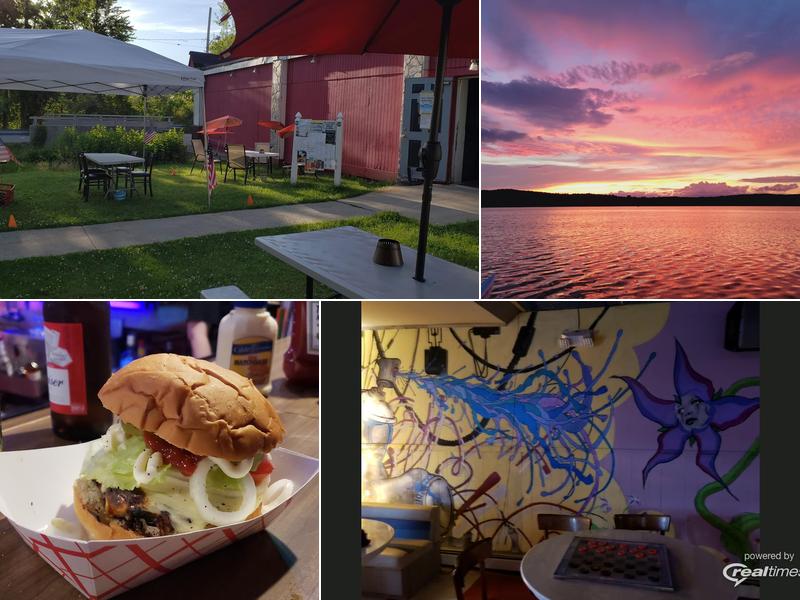 The Pavillion Lounge