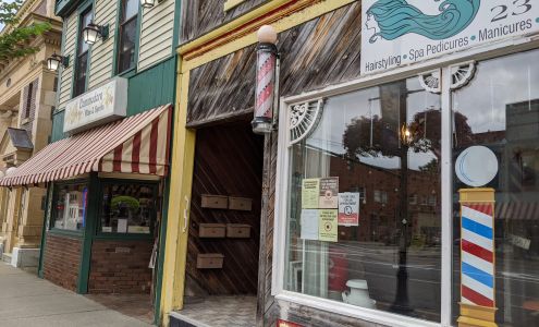 Commodore Wines & Spirits Perry