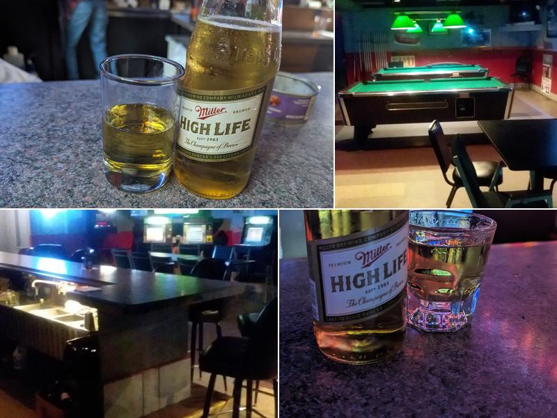 Phil & Young's Tavern