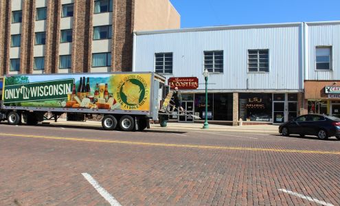 Licoreria La Costera Delavan