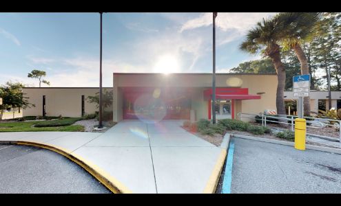 Bank of America (with Drive-thru ATM)