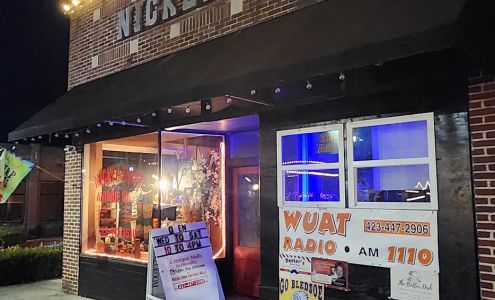 Nickel Row Antique Mall