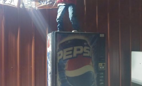 Canon Package/ Liquor Store Canon