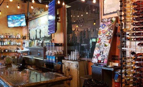 Savage Winery-Savage@Woodcock (Savage Winery@Woodcock Brothers Plaza) Wilson