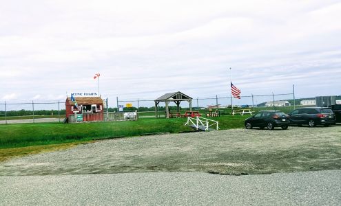 Hancock County-Bar Harbor Airport Trenton