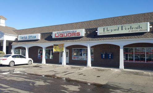 Sir Frederick's Liquors